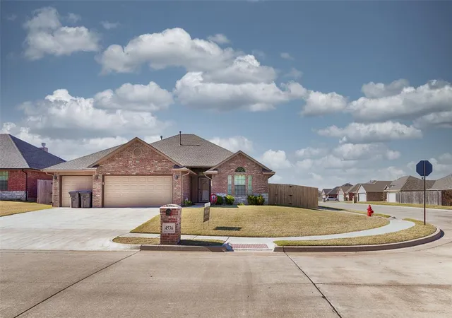 Photo 1 of Single family home for sale at 4536 Oasis Ct, Yukon, OK 73099 | MLS# 1200863 | Listing updated on 2025-12-17
