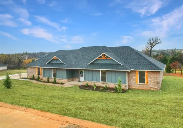 1st image of 11425 Blue Heron Crk, Guthrie, OK 73044 | MLS# 1200891