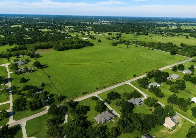 Photo 3 of Sale Pending at 3601 N Indian Meridian St, Choctaw, OK 73020 | MLS# 1200999 | Listing updated on 2026-08-07