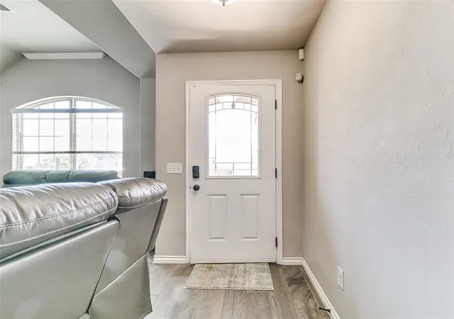3rd image of 13612 Calabria Trl, Oklahoma City, OK 73170 | MLS# 1201266