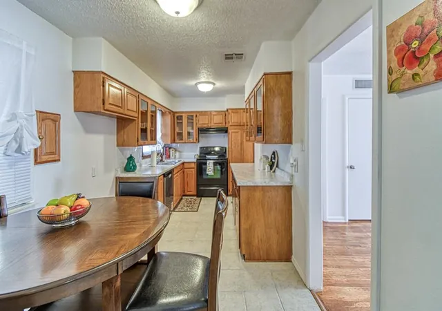 Homes for sale in Lawton, OK | 3831 Nw Bell Ave, Lawton, OK 73505 | MLS# 1201295