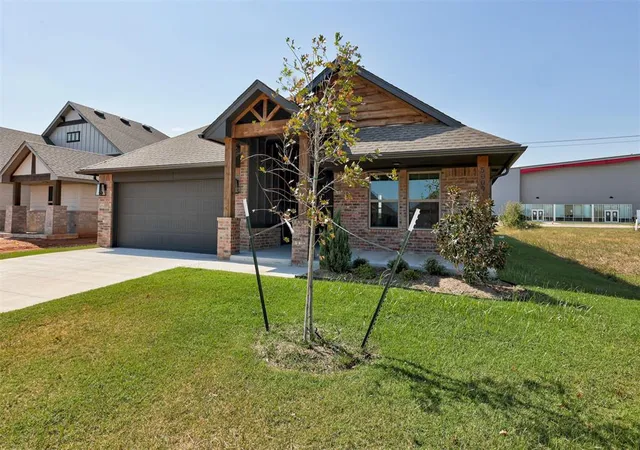 2nd image of 5009 Misty Wood Ln, Mustang, OK 73064 | MLS# 1201366
