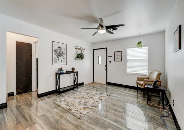 4th image of 4037 Thomas Ave, Oklahoma City, OK 73115 | MLS# 1201521