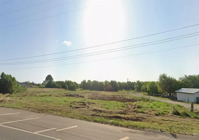 1st image of 1 S Sunnylane Rd, Moore, OK 73160 | MLS# 1202037