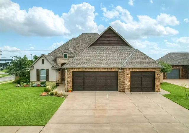 Photo 2 of Single family home for sale at 1144 Canteberry Dr, Yukon, OK 73099 | MLS# 1202106 | Listing updated on 2026-01-20