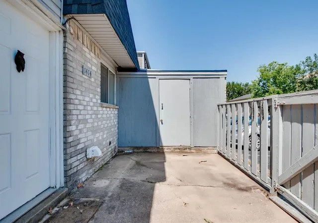 Photo 4 of Townhouse at 1414 Bill Carrol Dr, Norman, OK 73071 | MLS# 1202132 | | Sold on 2026-03-16
