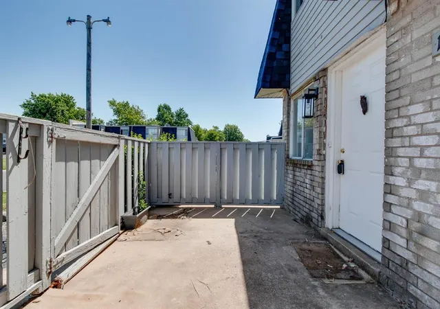 Photo 5 of Townhouse at 1414 Bill Carrol Dr, Norman, OK 73071 | MLS# 1202132 | | Sold on 2026-03-16