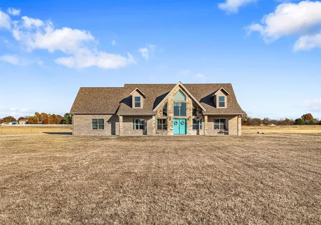 Photo 2 of Single Family Residence at 24360 N County Rd 3288, Wynnewood, OK 73098 | MLS# 1202191 |  | Sold on 2026-02-04