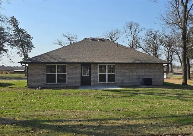 Photo 35 of Single family home for sale at 529 E Oak Tree Ave, Perkins, OK 74059 | MLS# 1202365 | Listing updated on 2026-08-30
