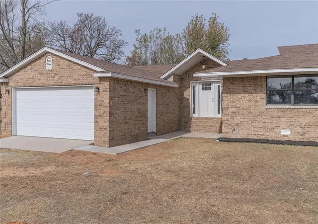 3rd image of 16991 E Reno Ave, Choctaw, OK 73020 | MLS# 1202422