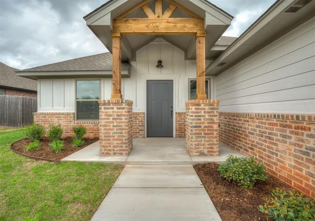 Photo 2 of Single family home for sale at 4516 Hambletonian Ln, Mustang, OK 73064 | MLS# 1202438 | Listing updated on 2026-10-07