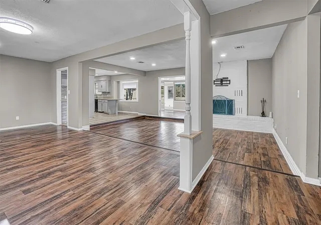 Photo 2 of Single family home for sale at 20428 E County Rd, Altus, OK 73521 | MLS# 1202496 | Listing updated on 2026-01-21