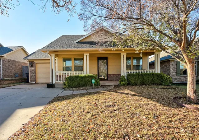 1st image of 2712 Nw 186th St, Edmond, OK 73012 | MLS# 1202624