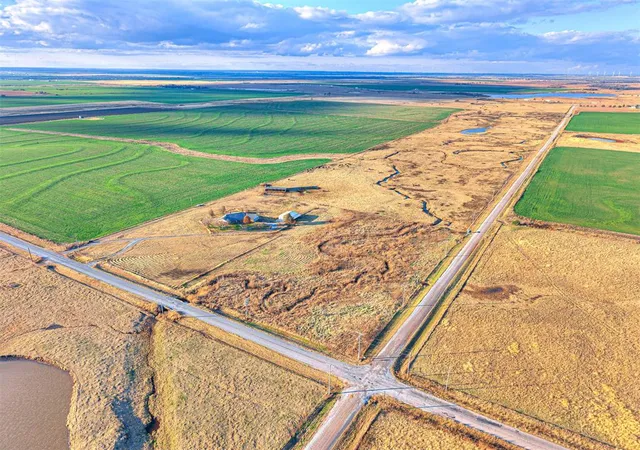 3rd image of 6524 W Smith Rd, El Reno, OK 73036 | MLS# 1202766
