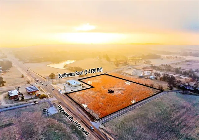 1st image of 2925 W Holly/hwy 20 Rd, Claremore, OK 74019 | MLS# 1202796