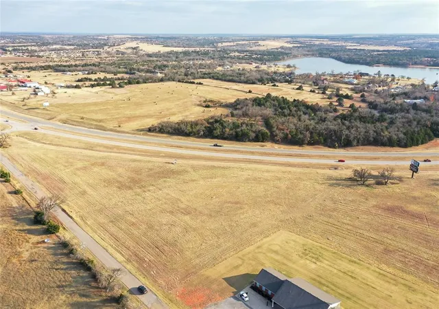 2nd image of 3077 E College Ave #Tract B, Guthrie, OK 73044 | MLS# 1202869