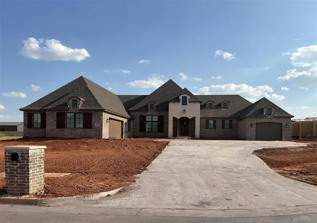 Photo 1 of Single family home for sale at 4142 Diamond Ct, Piedmont, OK 73078 | MLS# 1203972 | Listing updated on 2026-09-02