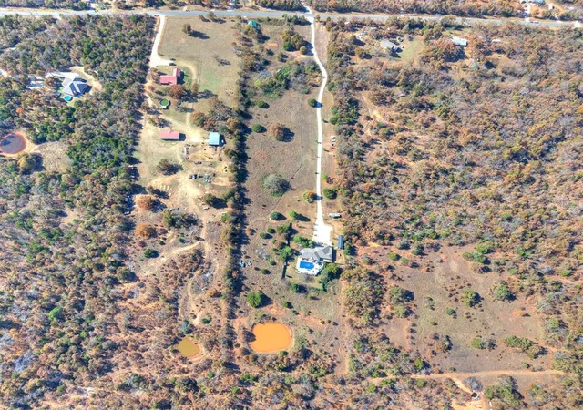 Photo 4 of Single Family Residence at 13108 S Luther Rd, Newalla, OK 74857 | MLS# 1204022 | | Sold on 2026-02-13