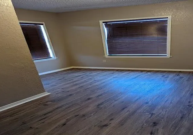 2nd image of 508 N Market Ave, Shawnee, OK 74801