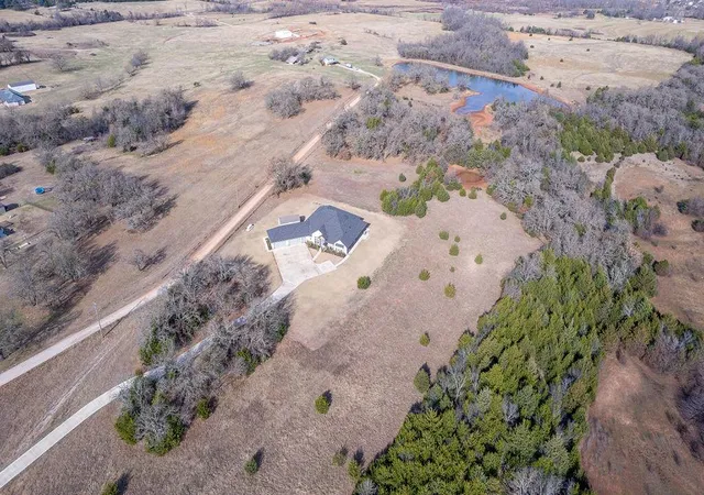 4th image of 20498 Se 119Th St, Mc Loud, OK 74851 | MLS# 1204427