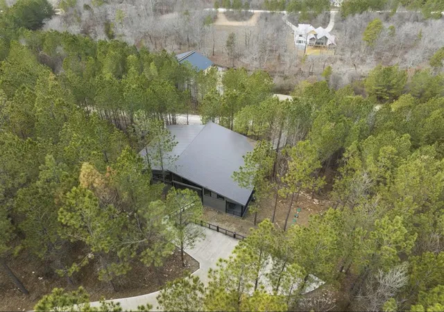Photo 3 of Single family home for sale at 226 Uphilly Trl, Broken Bow, OK 74728 | MLS# 1204450 | Listing updated on 2026-01-08