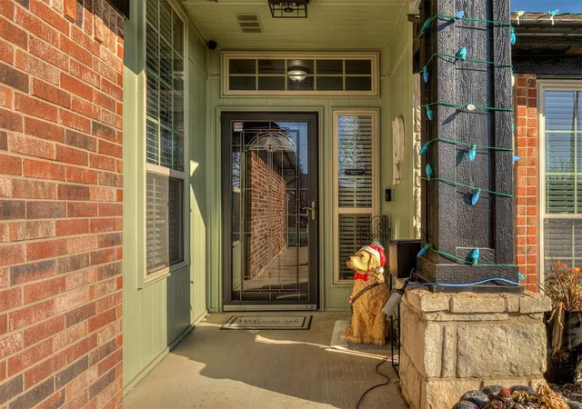 Photo 4 of Single family home for sale at 624 Applewood St, Moore, OK 73160 | MLS# 1204594 | Listing updated on 2026-03-02