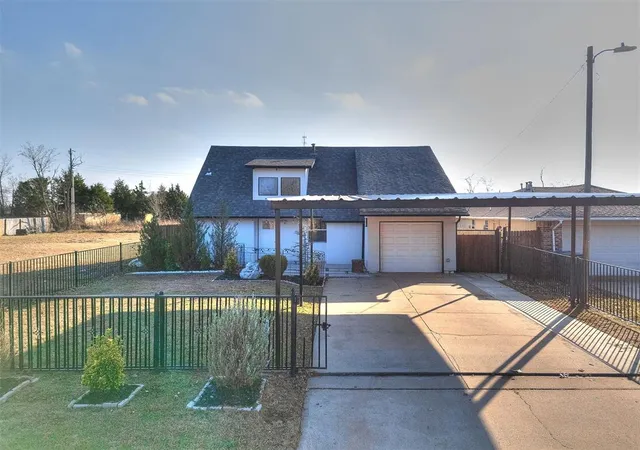 Photo 1 of Single family home for sale at 216 Nw 120th Street, Oklahoma City, OK 73114 | MLS# 1204711 | Listing updated on 2026-01-22