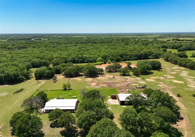 1st image of 20302 Kings Rd, Shawnee, OK 74801 | MLS# 1204831