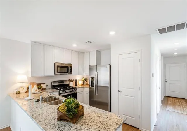Photo 2 of Sale Pending at 2027 Delphine Dr, Norman, OK 73071 | MLS# 1205174 | Listing updated on 2025-12-19