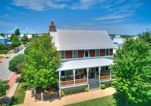 Single family home for sale at 31 Boulevard, Eufaula, OK 74432 | MLS# 1205312 | Listing updated on 2026-02-11