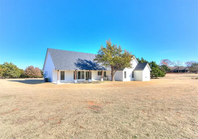 18th image of 5812 Cimarron Manor, Guthrie, OK 73044 | MLS# 1205417