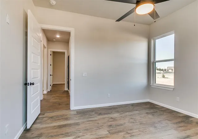 3rd image of 5812 Cimarron Manor, Guthrie, OK 73044 | MLS# 1205417