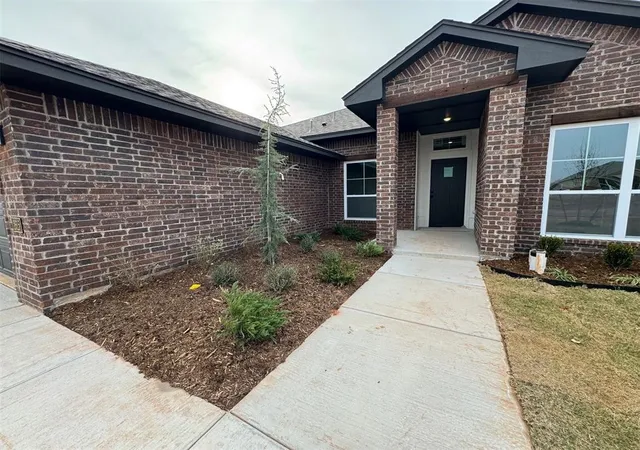 2nd image of 2615 Turtle Way, Oklahoma City, OK 73130 | MLS# 1205575