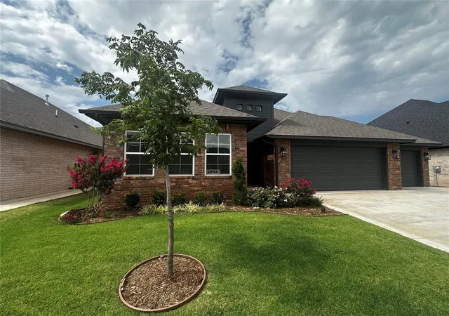 Homes for sale in Oklahoma City, OK | 6509 Nw 145th St, Oklahoma City, OK 73142 | MLS# 1205741