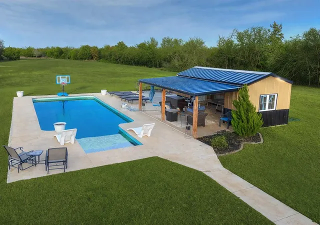 4th image of 912 Bell St, Newcastle, OK 73065 | MLS# 1205752
