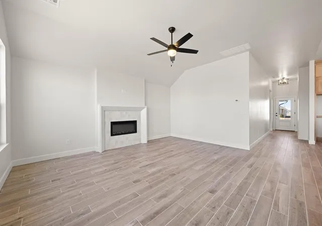 Photo 3 of Single family home for sale at 1232 Tawny Hills Rd, Yukon, OK 73099 | MLS# 1206095 | Listing updated on 2026-03-11