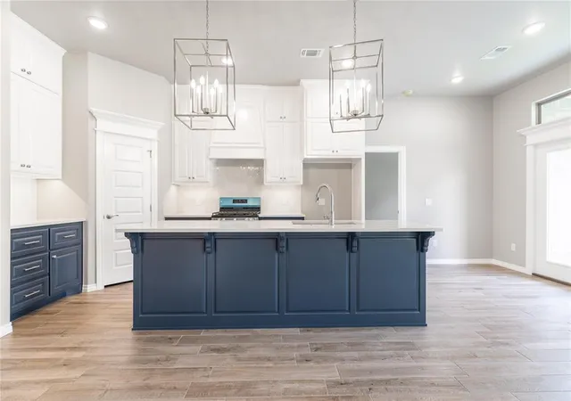 Homes for sale in Edmond, OK | 8301 Hazelwood Way, Edmond, OK 73034 | MLS# 1206115