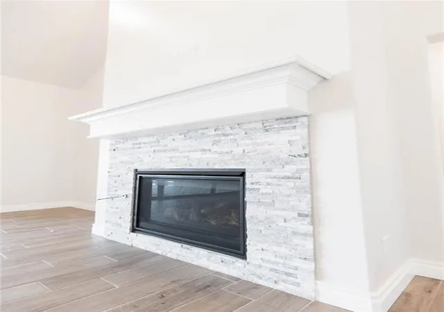 3rd image of 8701 Ryker Rd, Yukon, OK 73099 | MLS# 1206167