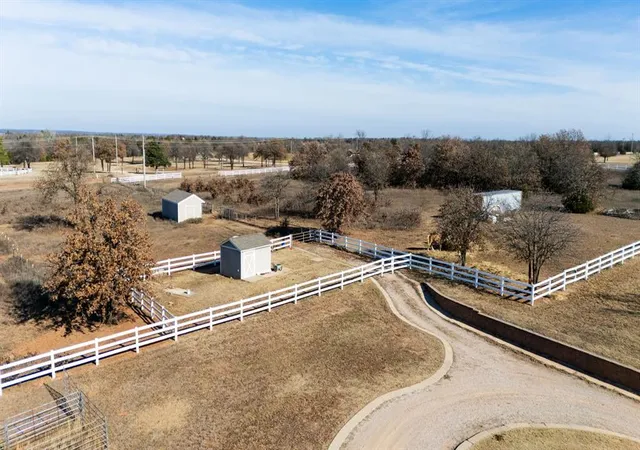 47th image of 9438 Creek Vw, Guthrie, OK 73044 | MLS# 1206294