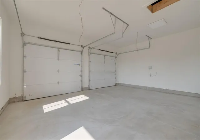 50th image of 18450 Sweetwater Ln, Norman, OK 73072 | MLS# 1206349