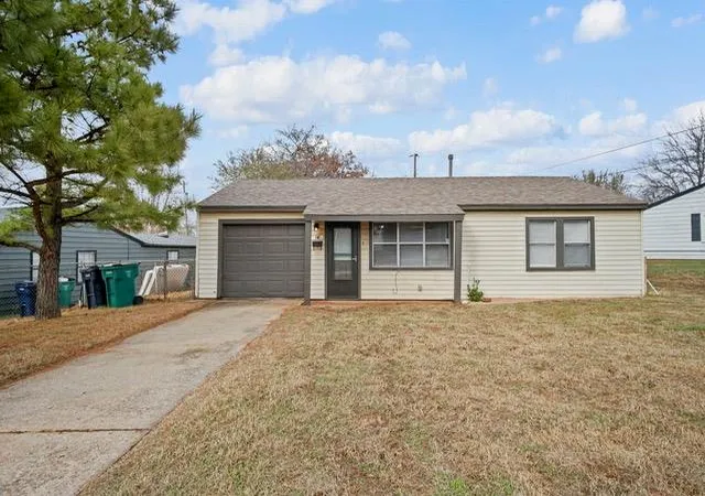 Single Family Residence at 1165 SE 19th Street, Oklahoma City, OK 73129 | MLS# 1206389 | | Sold on 2026-01-05