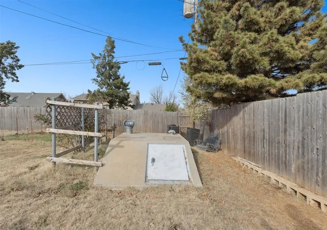 37th image of 6441 N Sterling Dr, Oklahoma City, OK 73132 | MLS# 1206416