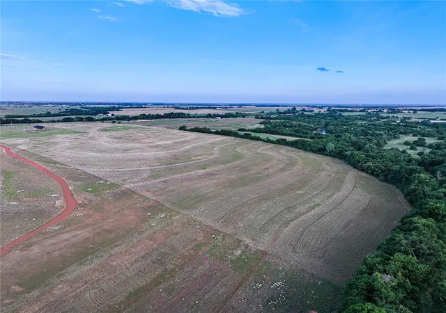3rd image of 12 Gregory Rd, El Reno, OK 73036 | MLS# 1206425