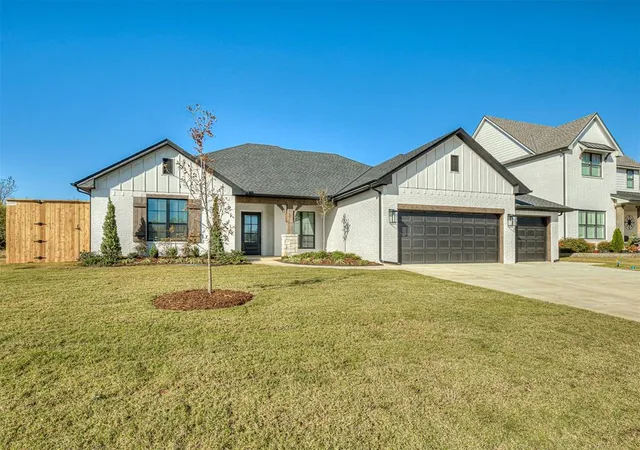 2nd image of 3608 Vintage Creek Dr, Norman, OK 73069 | MLS# 1206667
