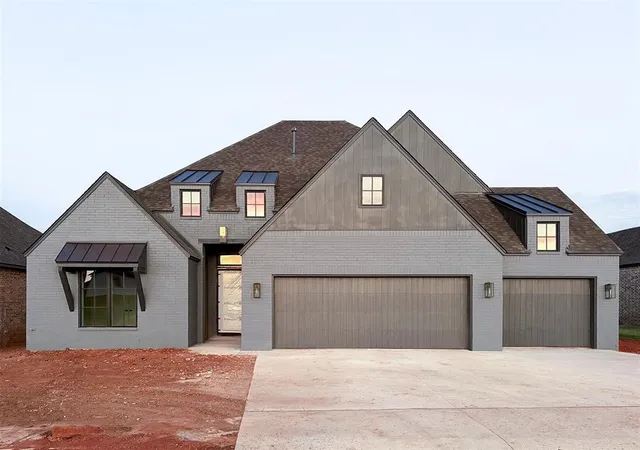 Photo 1 of Single family home for sale at 18017 Youngs Ave, Edmond, OK 73012 | MLS# 1206754 | Listing updated on 2026-09-23