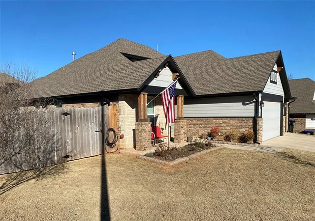 image of 903 Azalea Farms Rd, Noble, OK 73068 | MLS# 1206861
