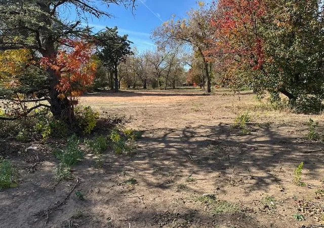 2nd image of 1005 S Sooner Rd, Oklahoma City, OK 73110 | MLS# 1206897