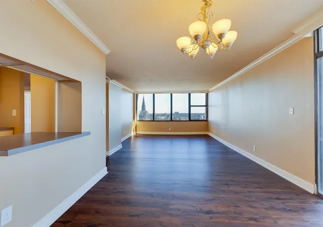 3rd image of 450 W 7Th St #1403, Tulsa, OK 74119 | MLS# 1206926