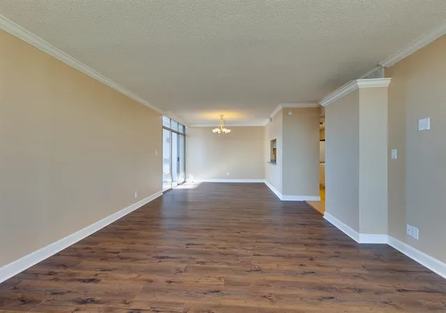 5th image of 450 W 7Th St #1403, Tulsa, OK 74119 | MLS# 1206926