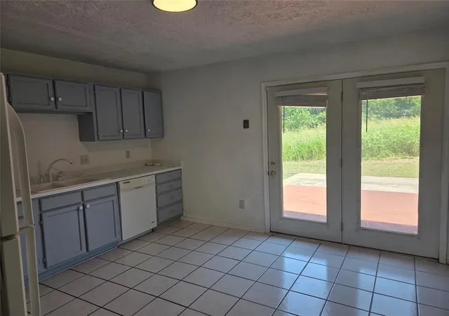 image of Sinclair Dr, Norman, OK 73071 | MLS# 1206981
